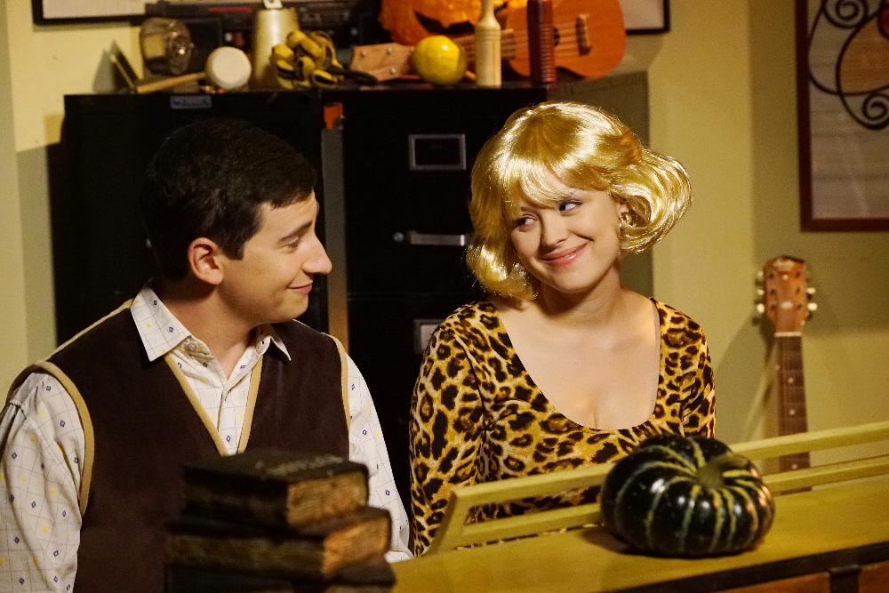 Hayley Orrantia, The Goldbergs, Stefan King, The Goldbergs Halloween episode