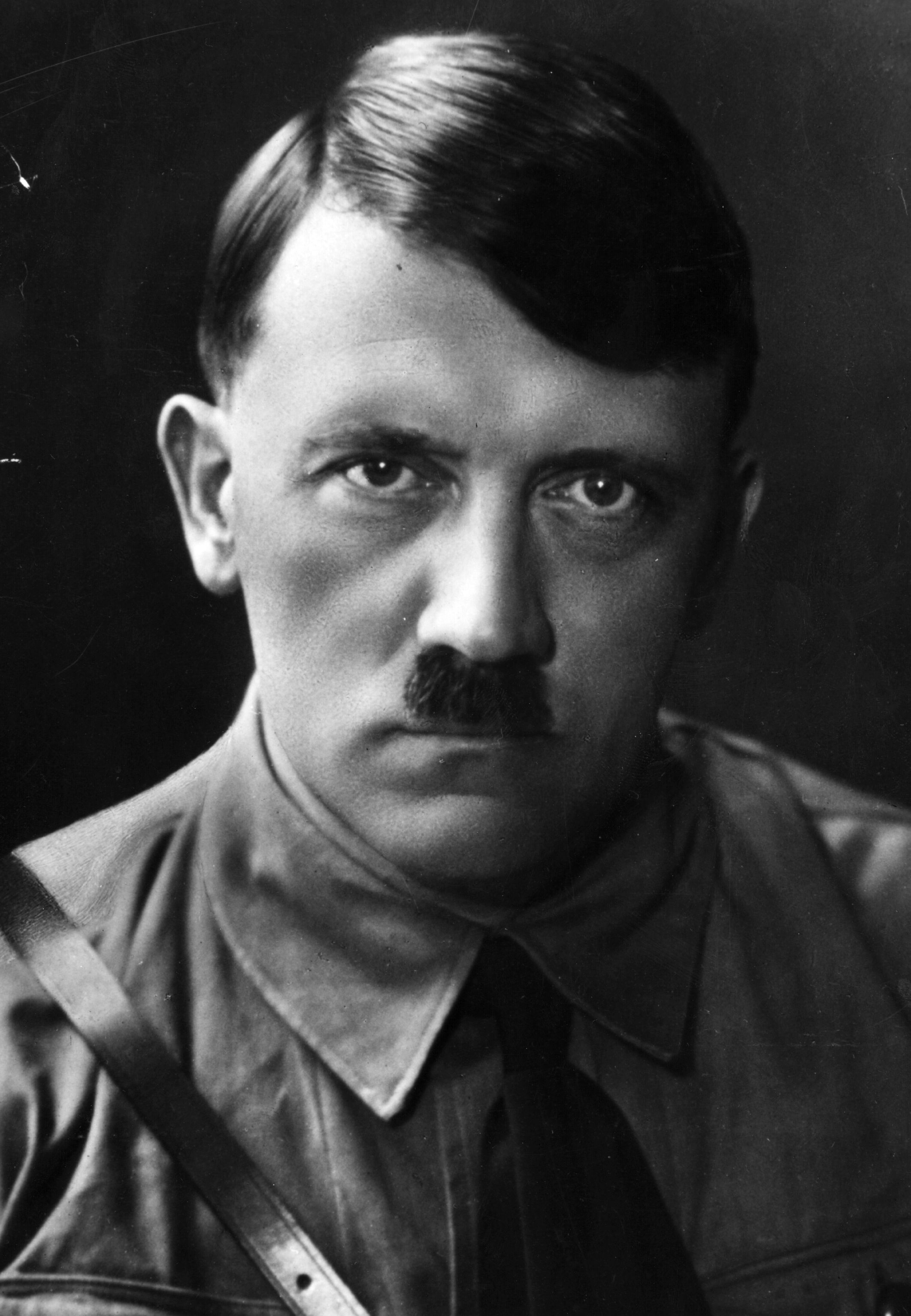 Adolf Hitler Berlin Fuhrerbunker, Adolf Hitler Theories, Adolf Hitler Berlin Fuhrerbunker Theories, How did Adolf Hitler escape from Berlin, did Adolf Hitler escape from berlin fuhrerbunker