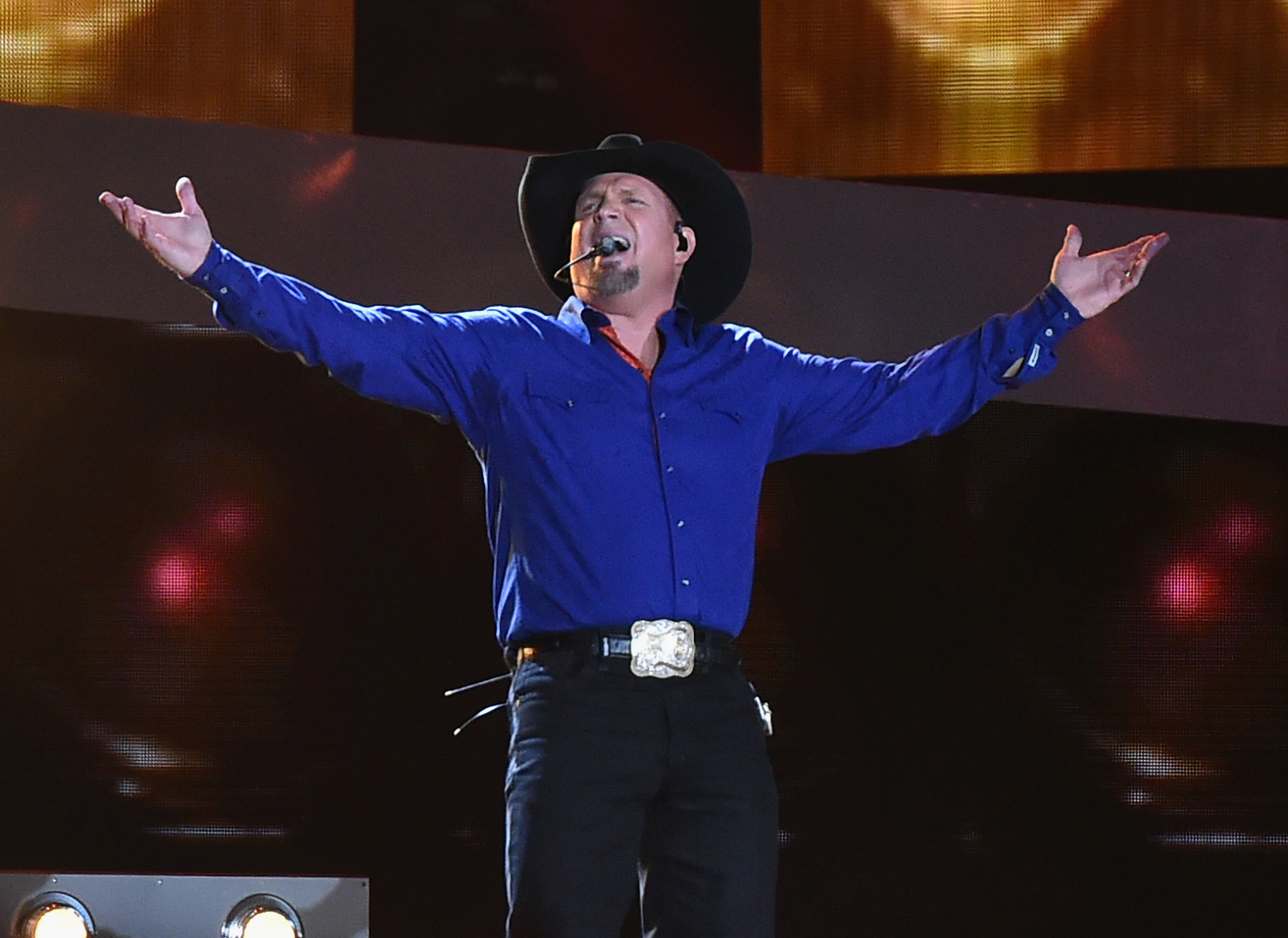 Garth Brooks Birthday, Garth Brooks live, Garth Brooks Trisha Yearwood, Garth Brooks albums, Garth Brooks record, Garth Brooks country, Garth Brooks Las Vegas, Garth Brooks songs, Garth Brooks friends in low places