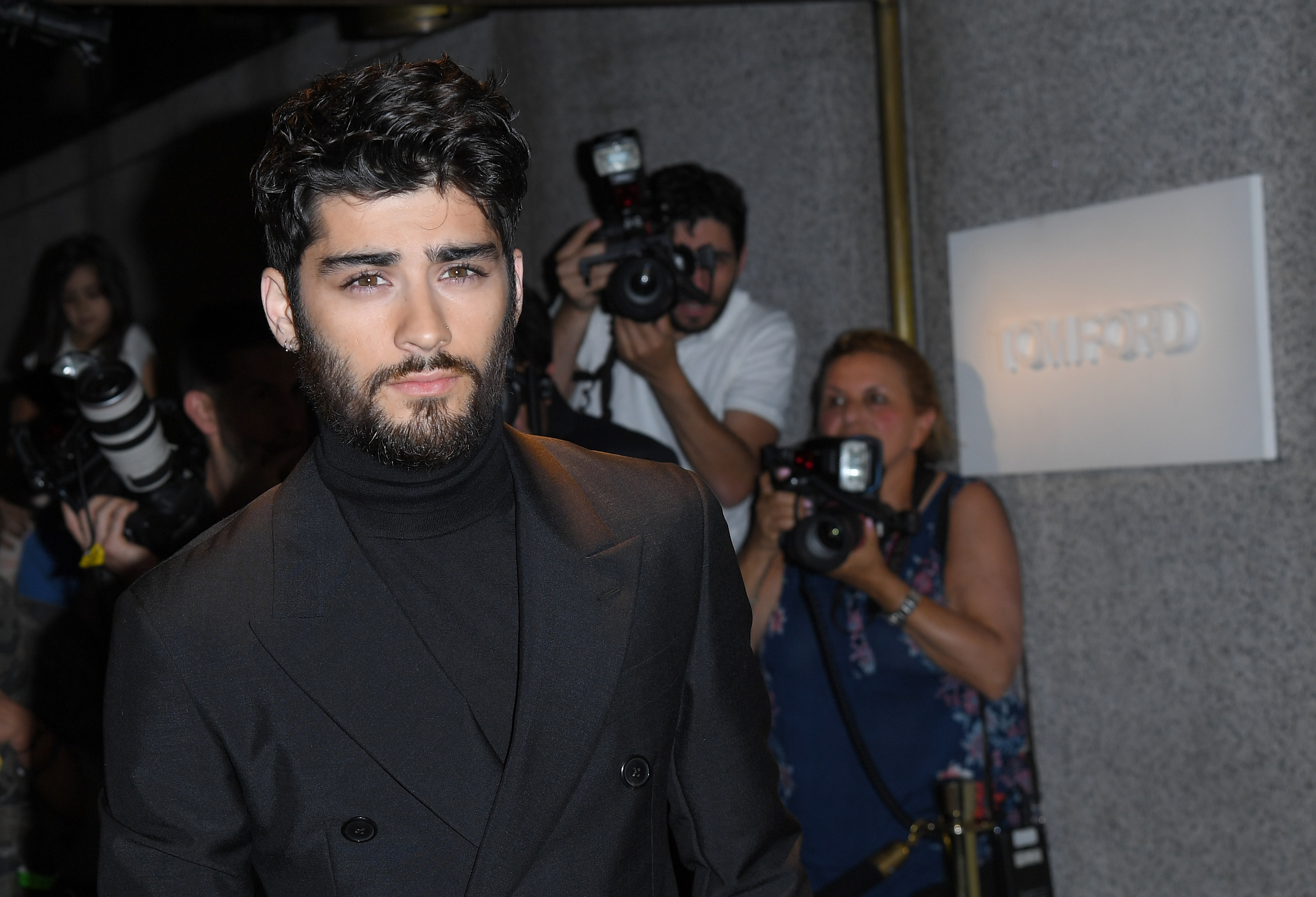 Zayn Malik Taylor swift, Zayn Malik Gigi Hadid, Zayn Malik One Direction, Zayn Malik tour, Zayn Malik album, Zayn Malik live