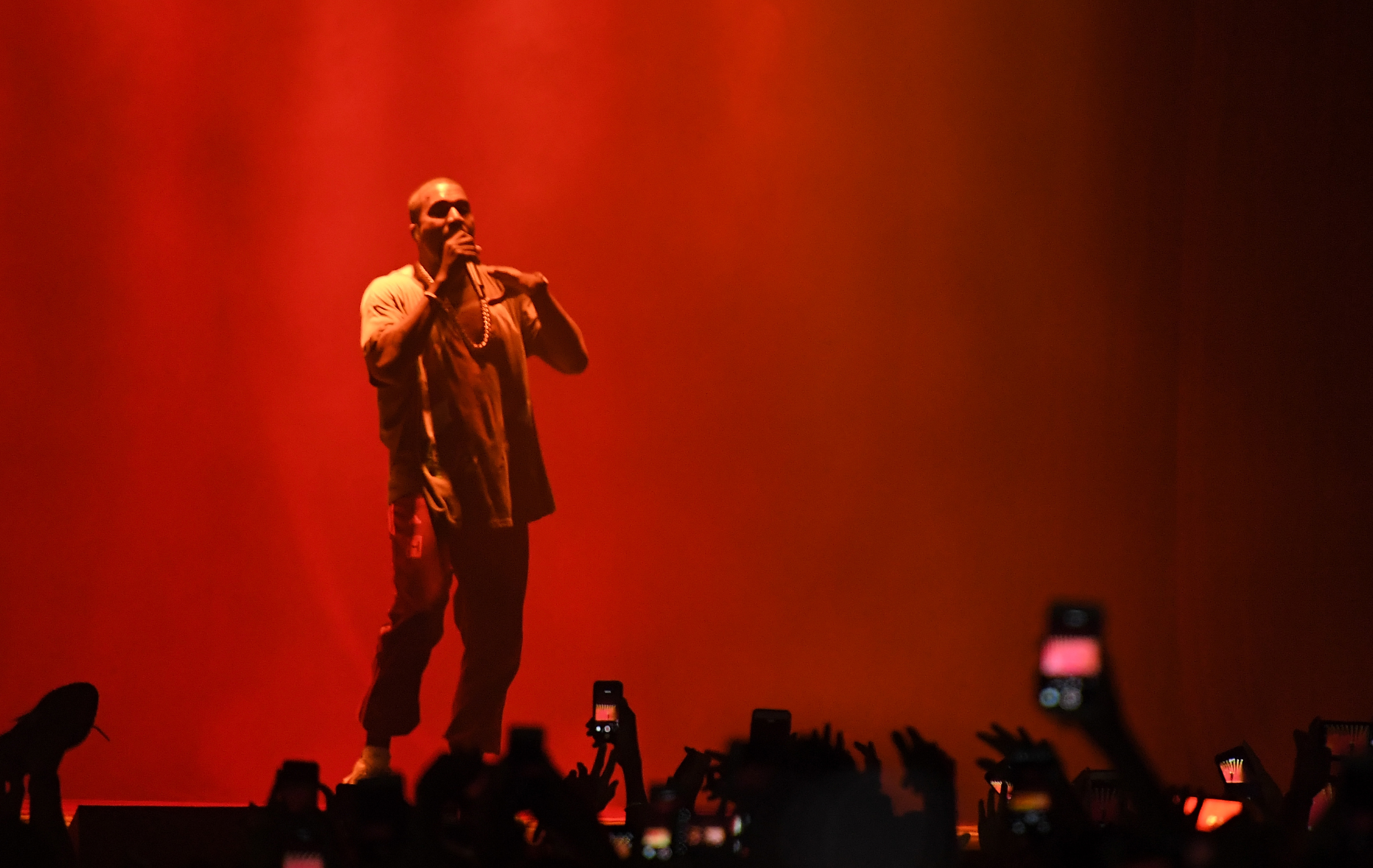 Kanye West performs on stage during The Meadows Music & Arts Festival on October 2, 2016 in Queens, New York. / AFP / ANGELA WEISS (Photo credit should read ANGELA WEISS/AFP/Getty Images)