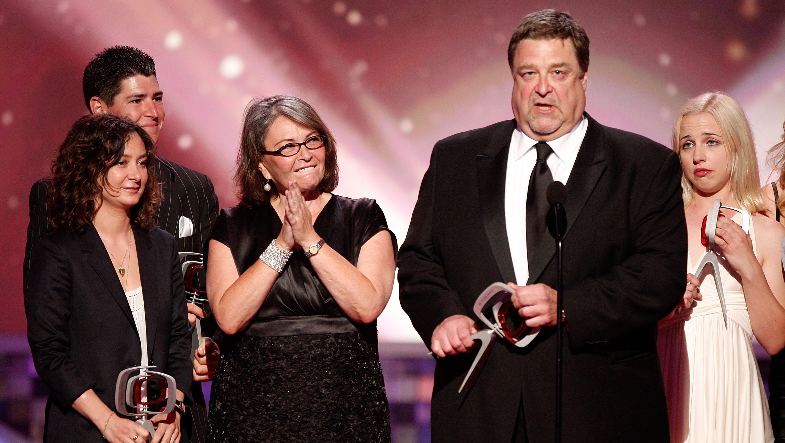 Roseanne revival, Roseanne cast, Roseanne Netflix