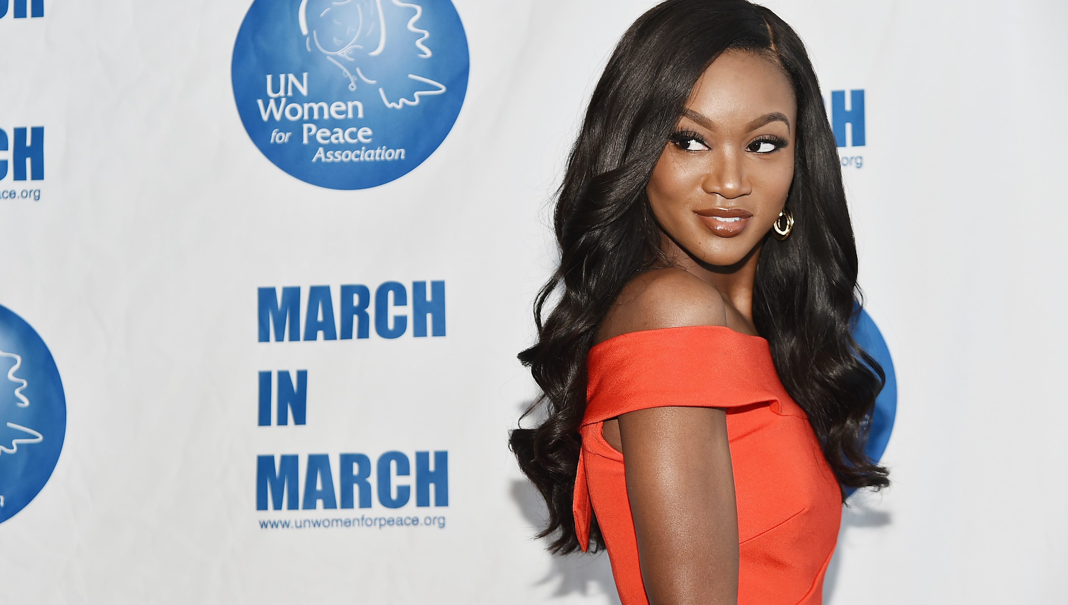 DeShauna Barber Miss USA, DeShauna Barber 2017, DeShauna Barber Miss Universe, DeShauna Barber Height, DeShauna Barber Military, DeShauna Barber Evening Gown