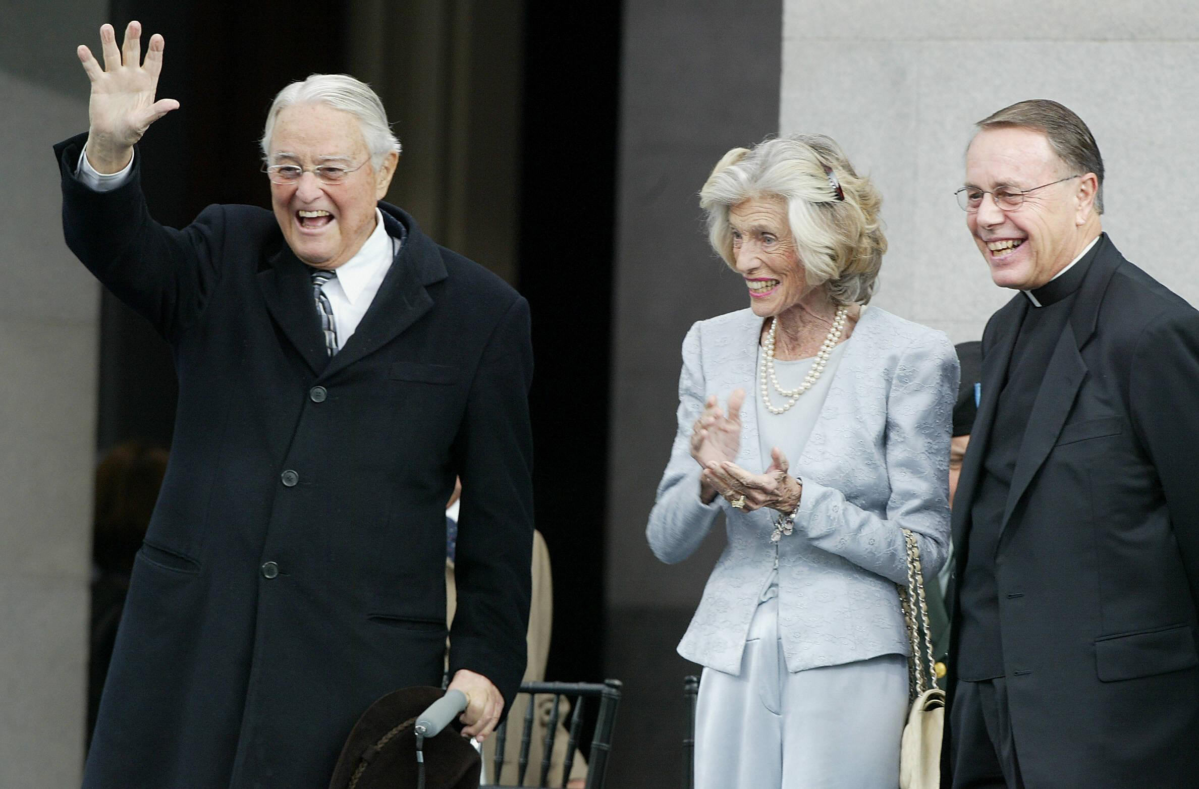 Eunice Kennedy Shriver, Eunice Kennedy Shriver Family, Eunice Kennedy Shriver Husband, Eunice Kennedy Shriver Kids, Eunice Kennedy Shriver Son