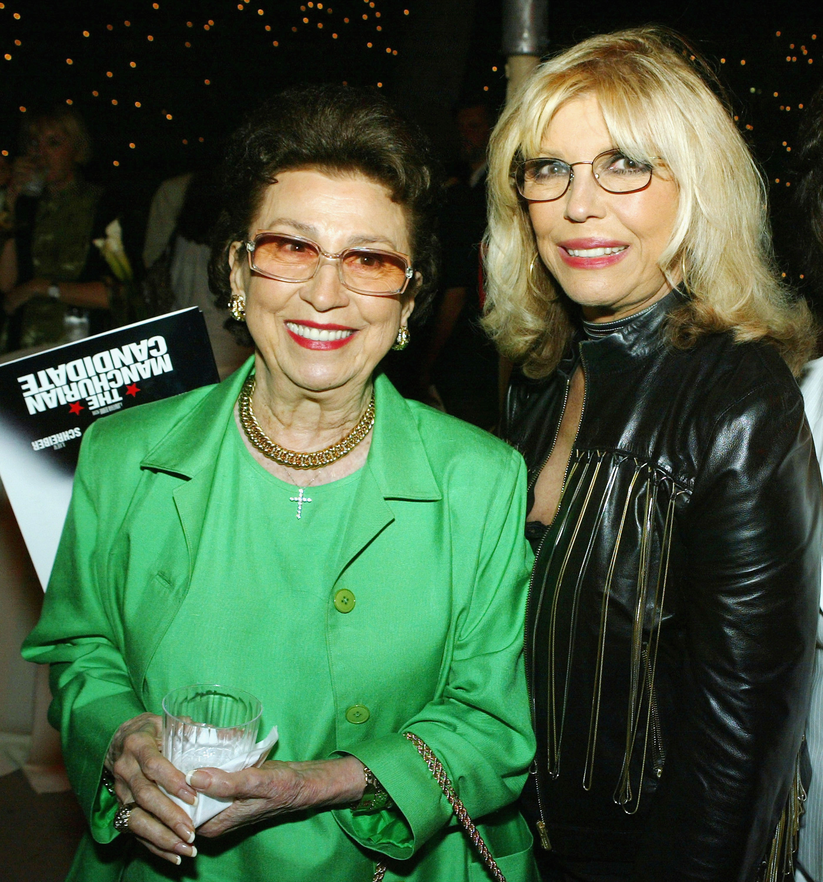 Nancy Sinatra Jr and Nancy Sinatra Sr