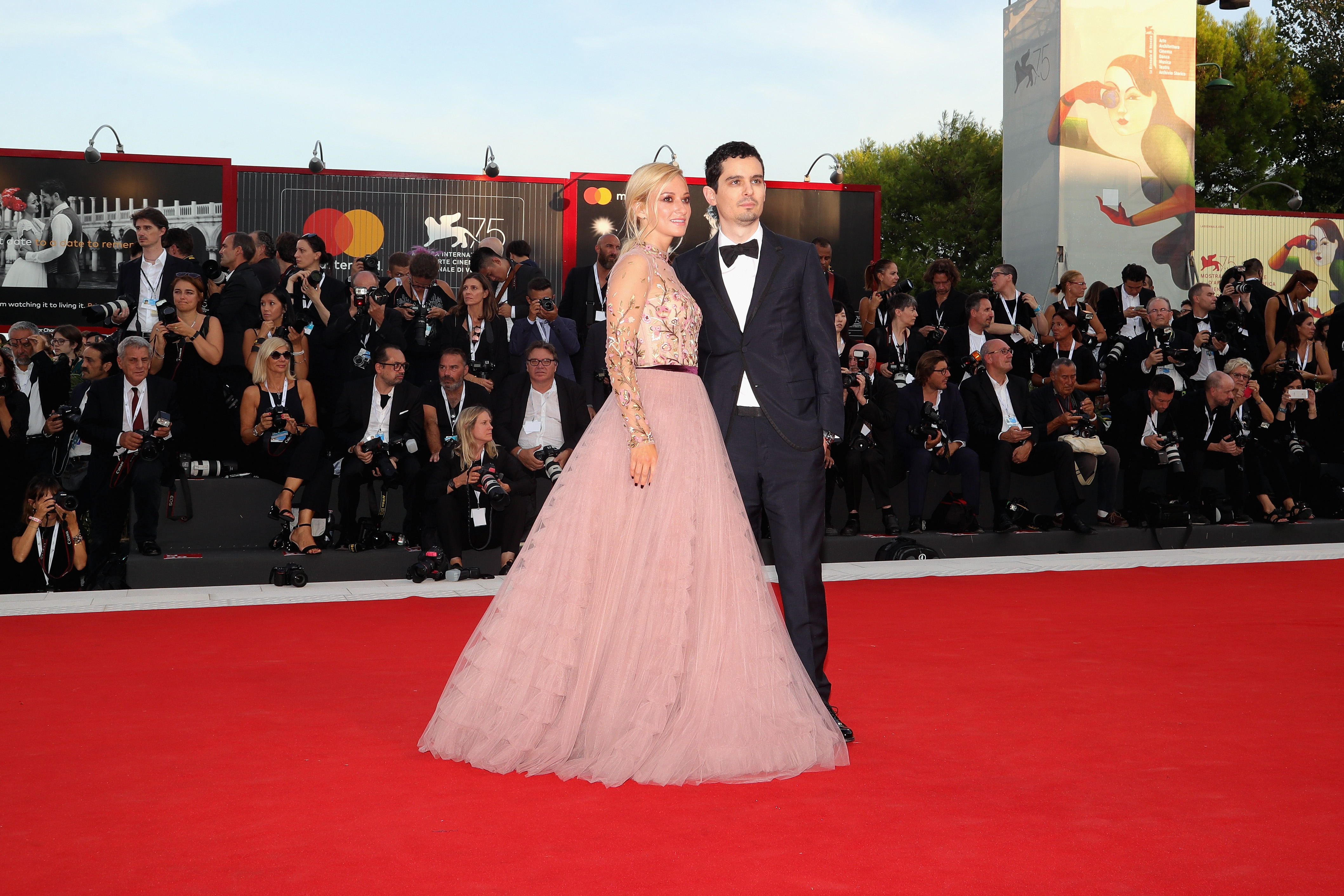 Damien Chazelle Wife, Olivia Hamilton, Damien Chazelle Girlfriend, Damien Chazelle Fiance 