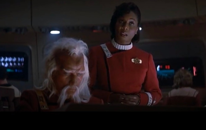 Madge Sinclair as the Captain of the USS Saratoga in Star Trek IV: The Voyage Home