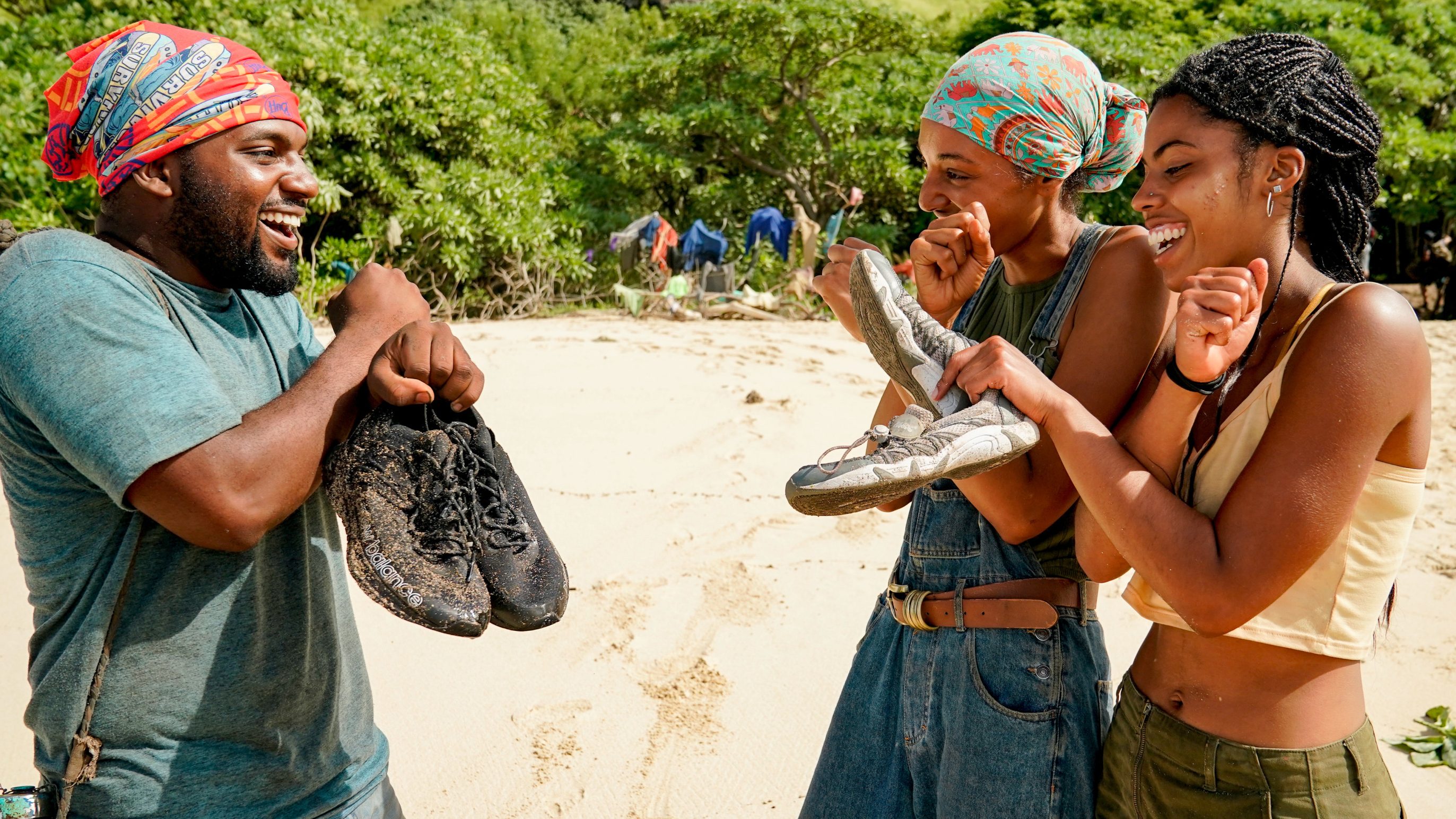 Deshawn Radden, Shantel Smith and Liana Wallace on 'Survivor 41'