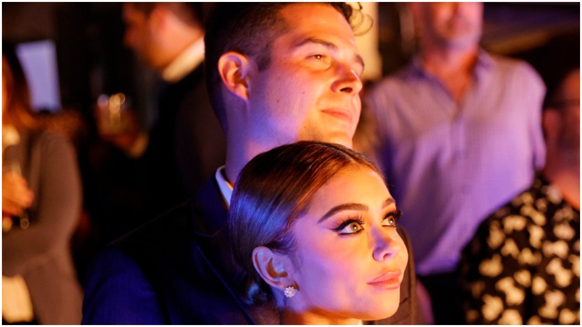Wells Adams Sarah Hyland