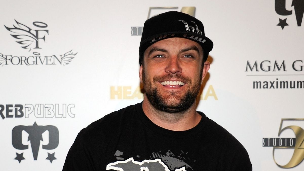 TJ Lavin