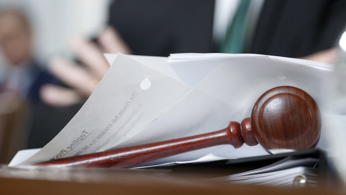 gavel