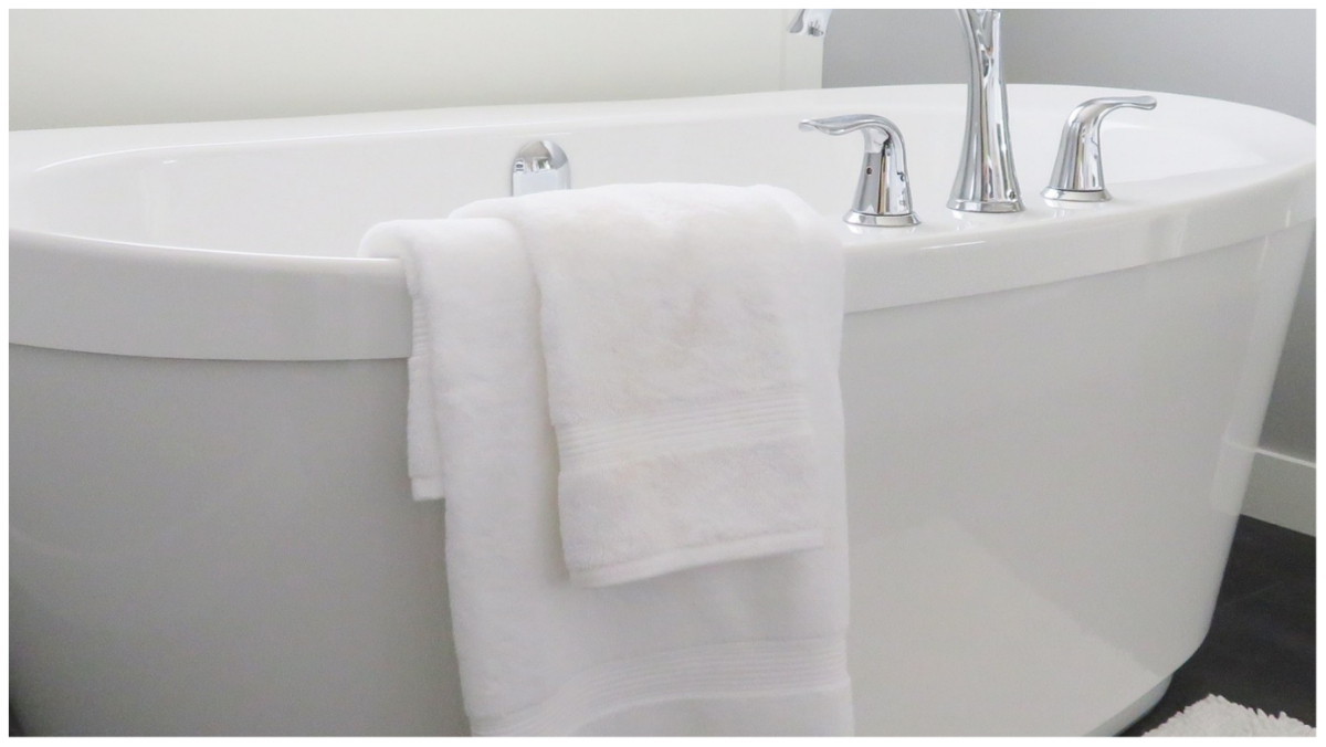 Bathtub