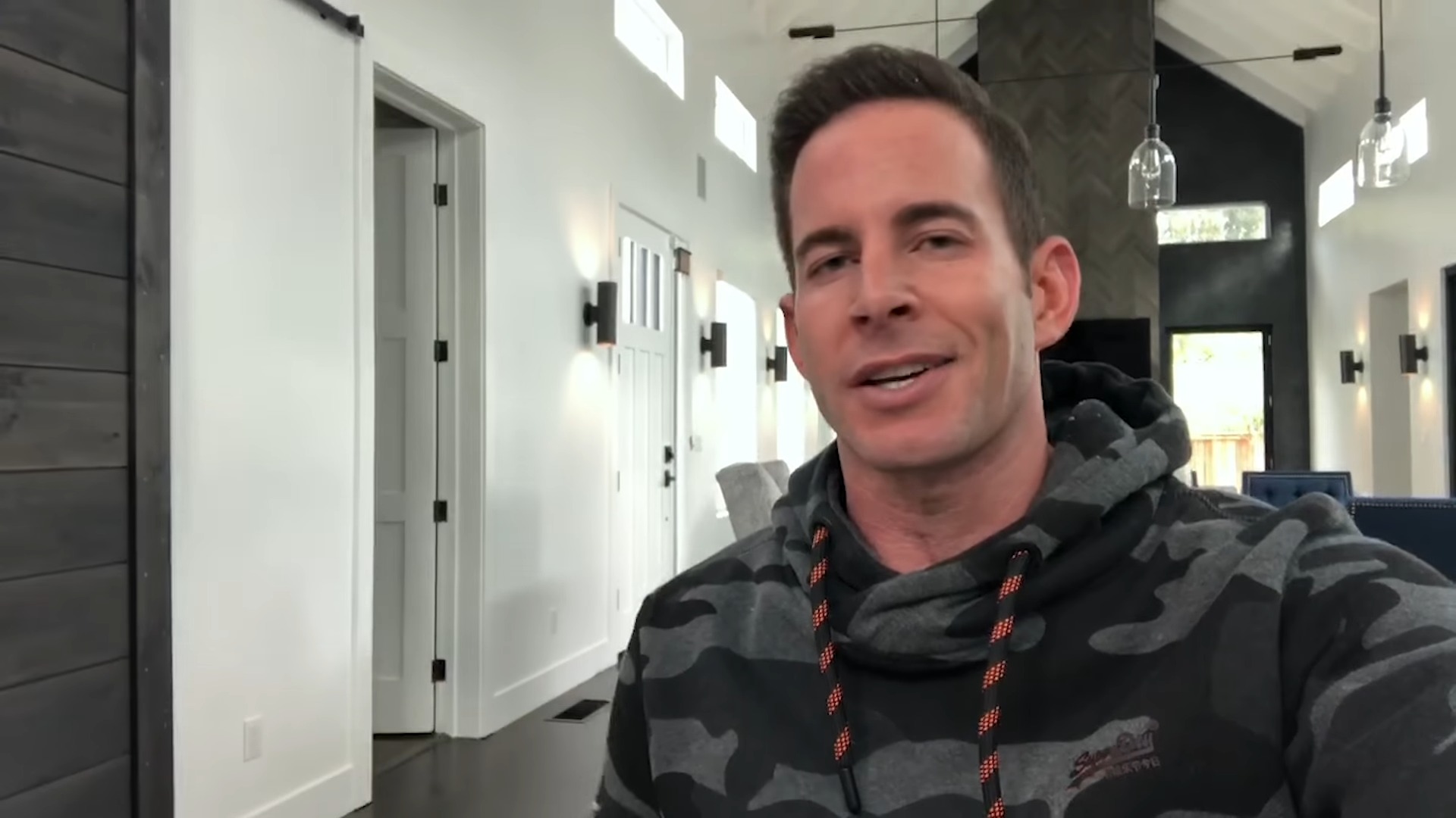 Tarek El Moussa is saying goodbye to "Flip or Flop"