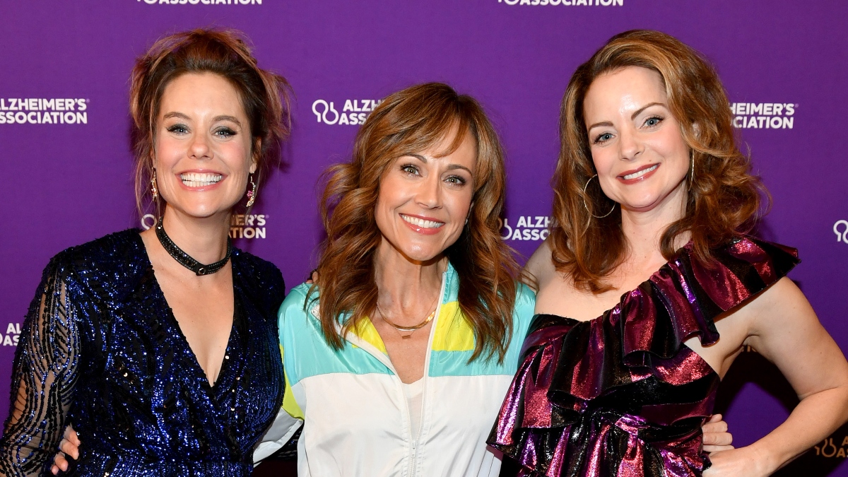 Ashley Williams, Nikki DeLoach, and Kimberly Paisley Williams