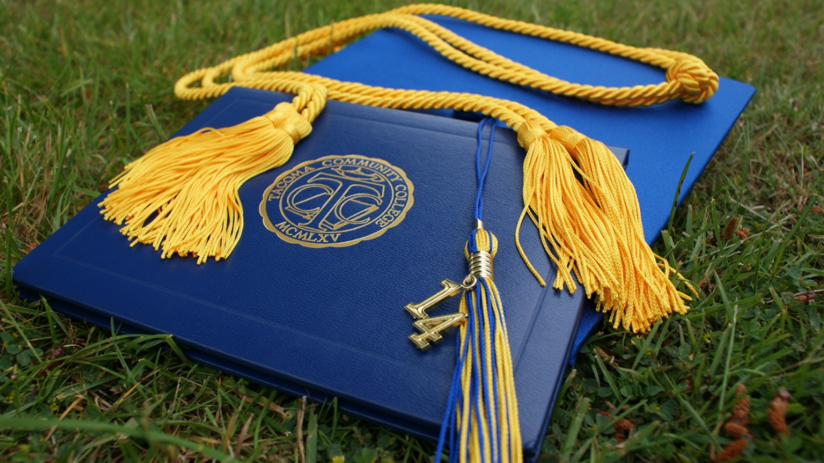 A diploma.