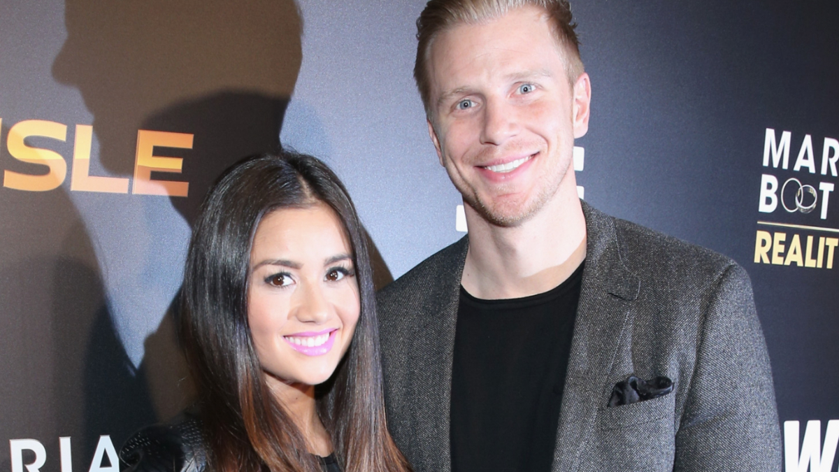 Catherine Giudici and Sean Lowe.