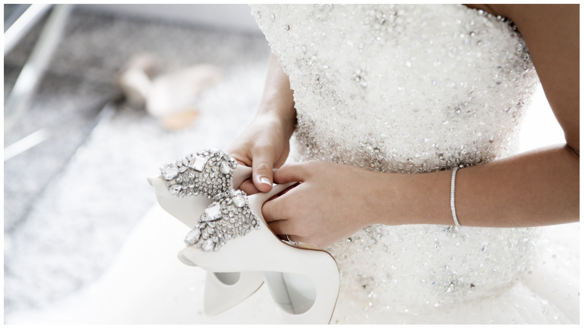 wedding gown