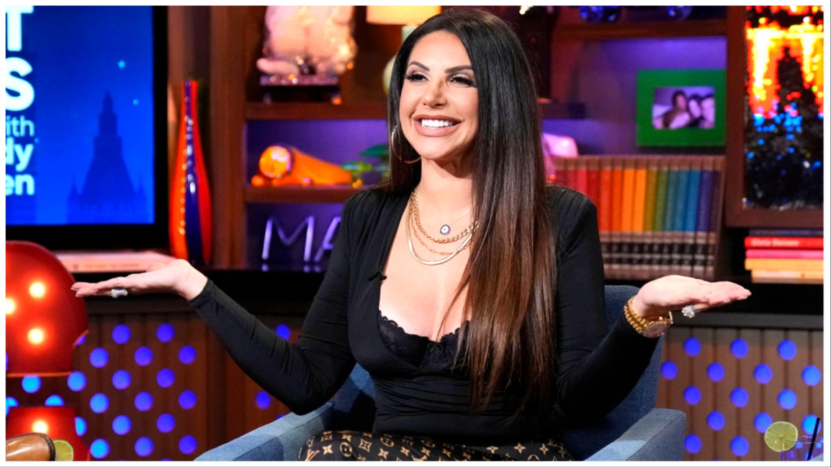 Jennifer Aydin in "Watch What Happens Live."