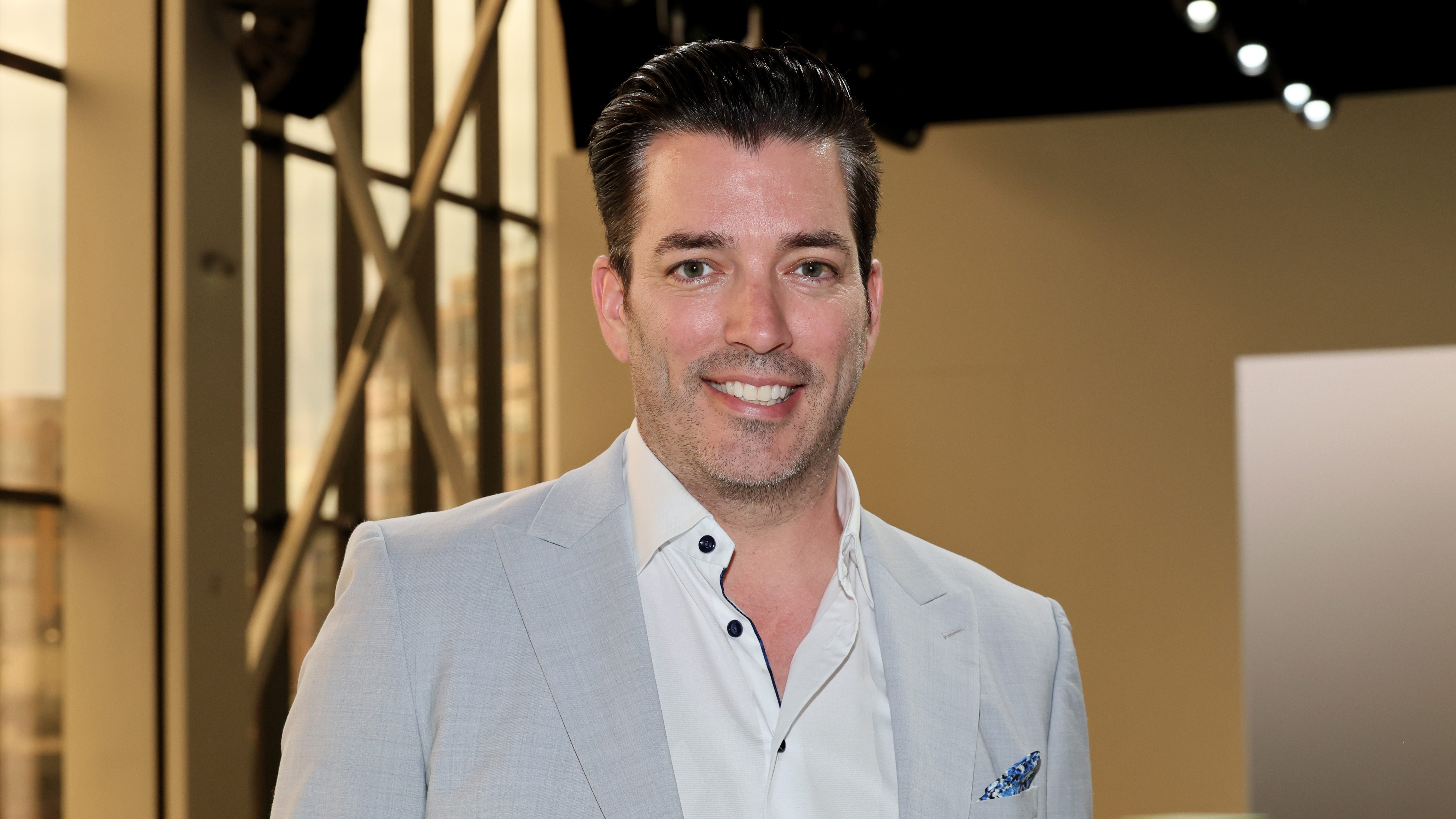 Jonathan Scott