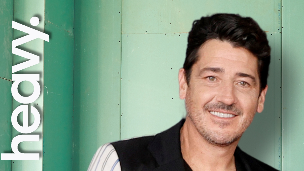 Jonathan Knight