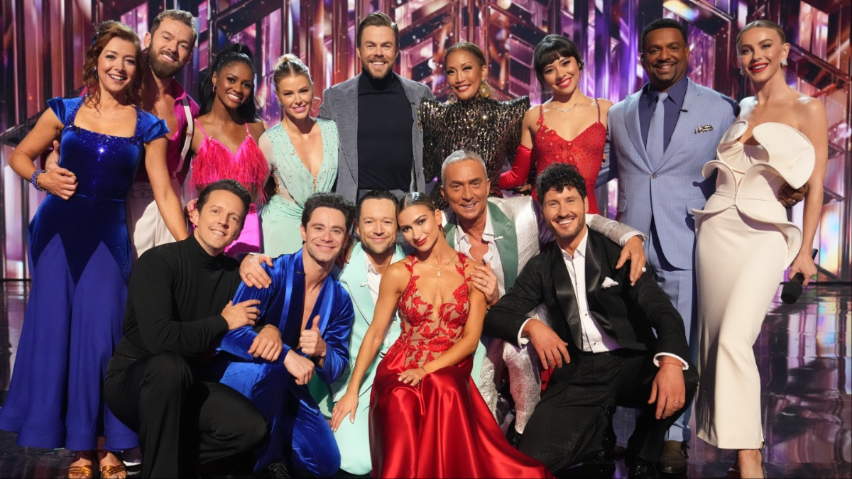 DWTS season 32 cast.