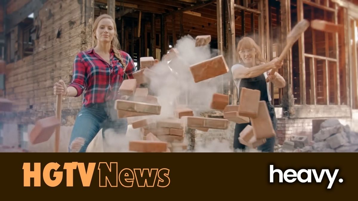 Mina Starsiak Hawk & Karen E Laine