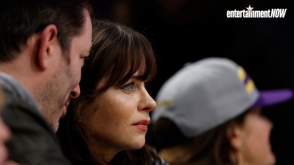 Jonathan Scott, Zooey Deschanel