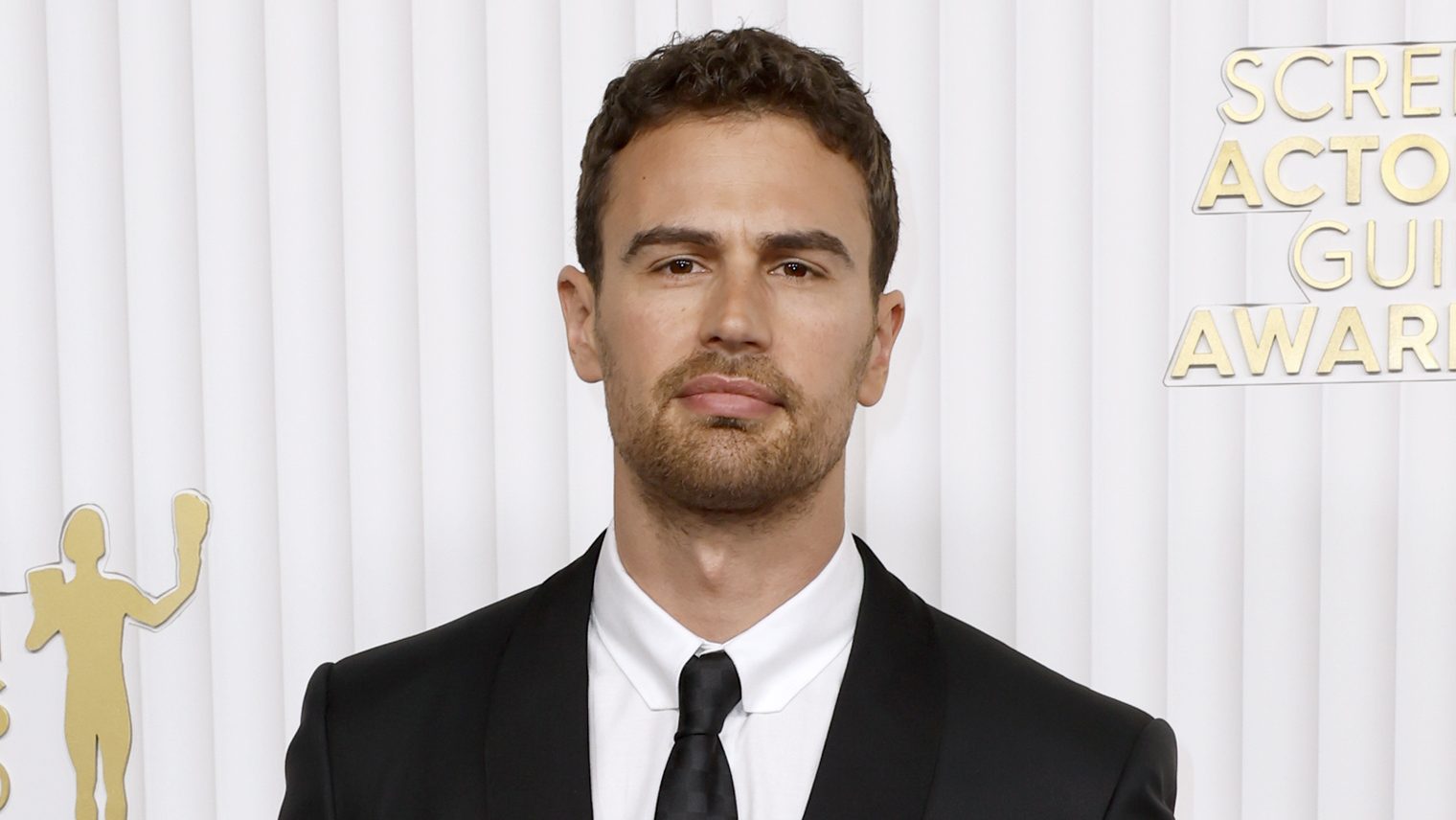 Theo James
