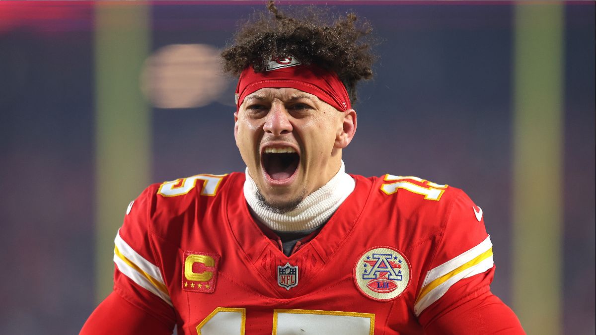 Patrick Mahomes and his signature look