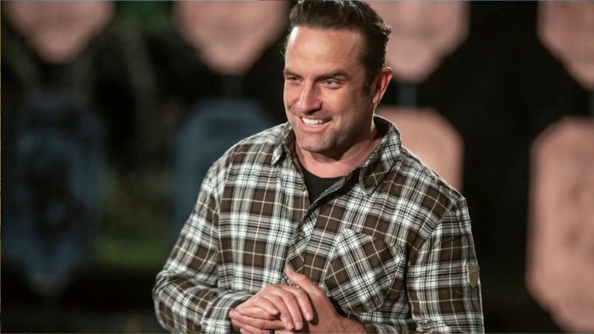 TJ Lavin pictured hosting The Challenge
