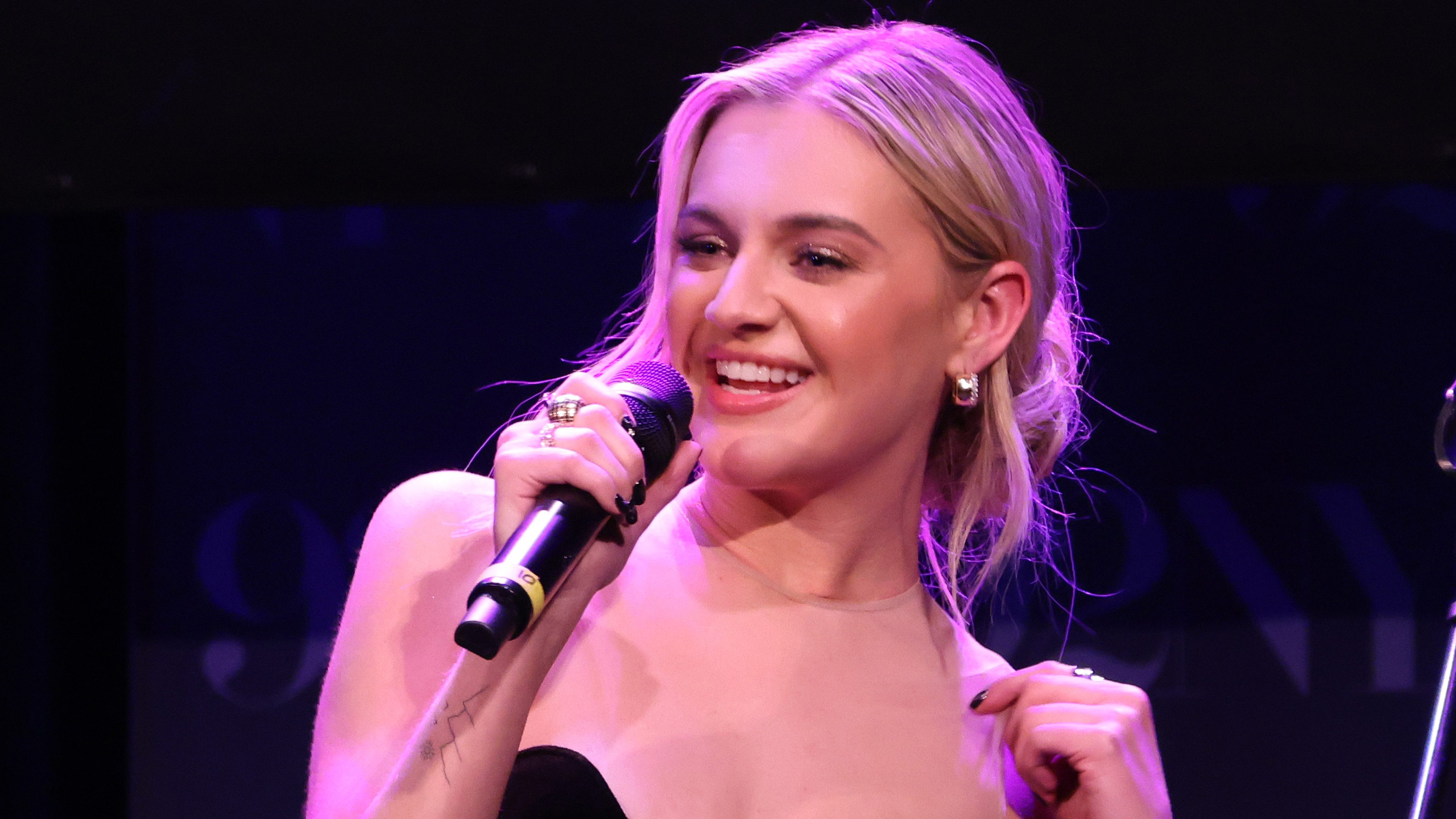 Kelsea Ballerini