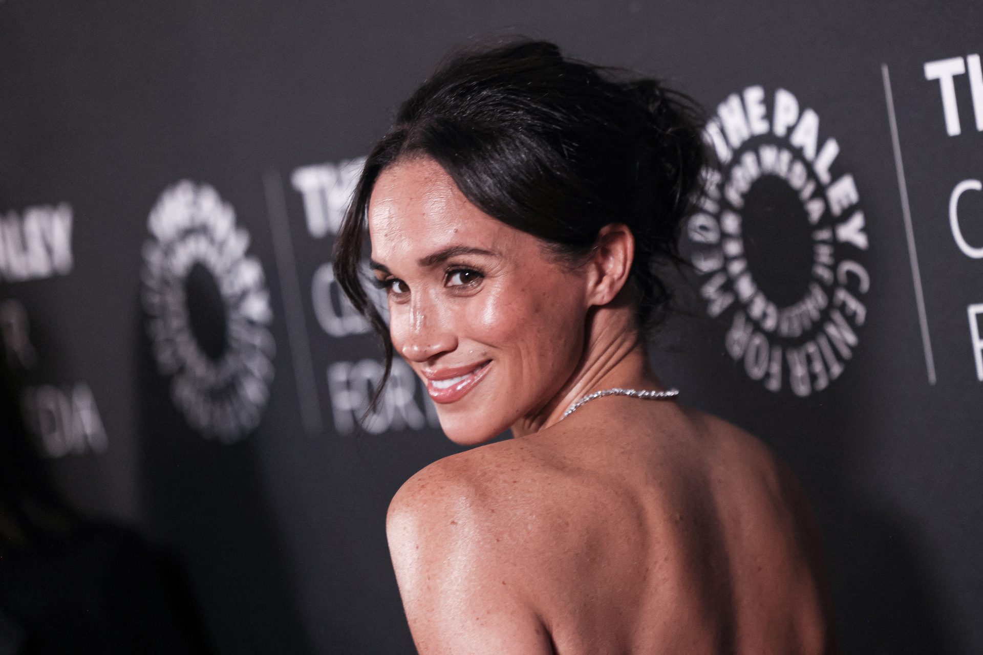Meghan Markle arrives at gala honoring Tyler Perry.