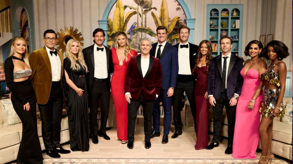 The season 10 cast of Southern Charm pictured at the reunion