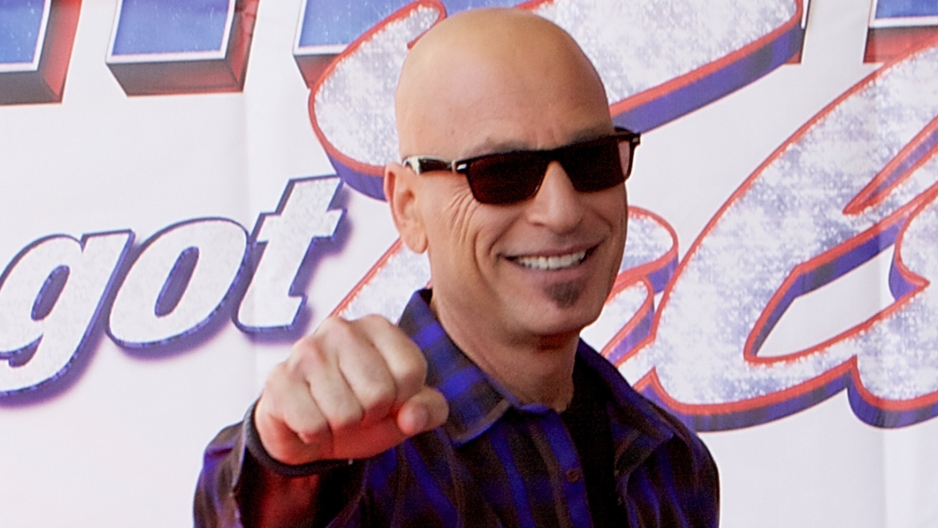 Howie Mandel smiling