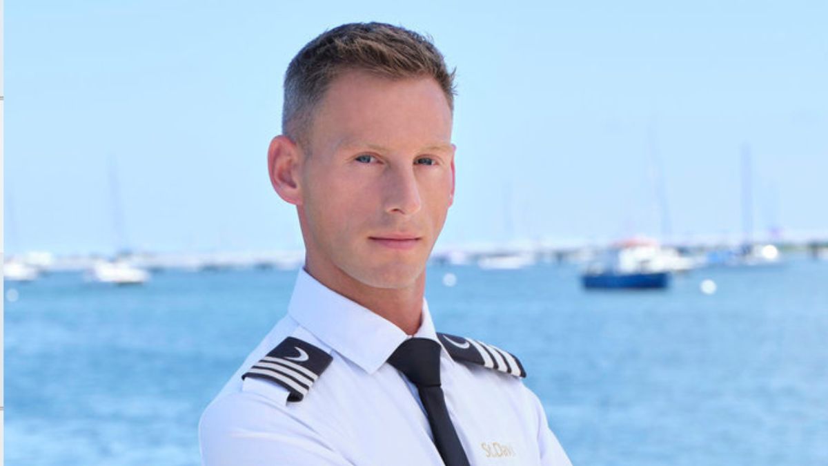 BELOW DECK -- Season:12 -- Pictured: Fraser Olender
