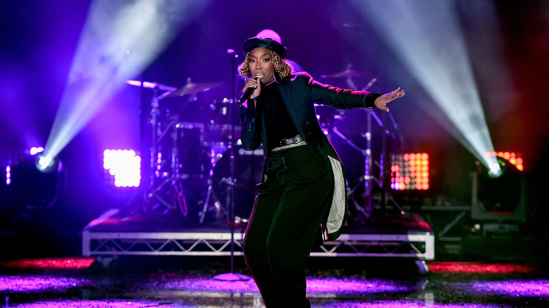 Brandy and Monica are going on the "The Boy Is Mine" Tour