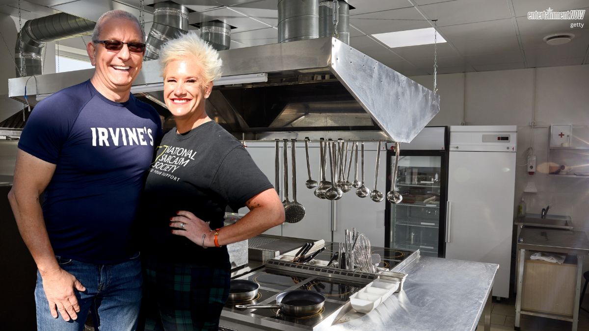 Anne Burrell and Robert Irvine