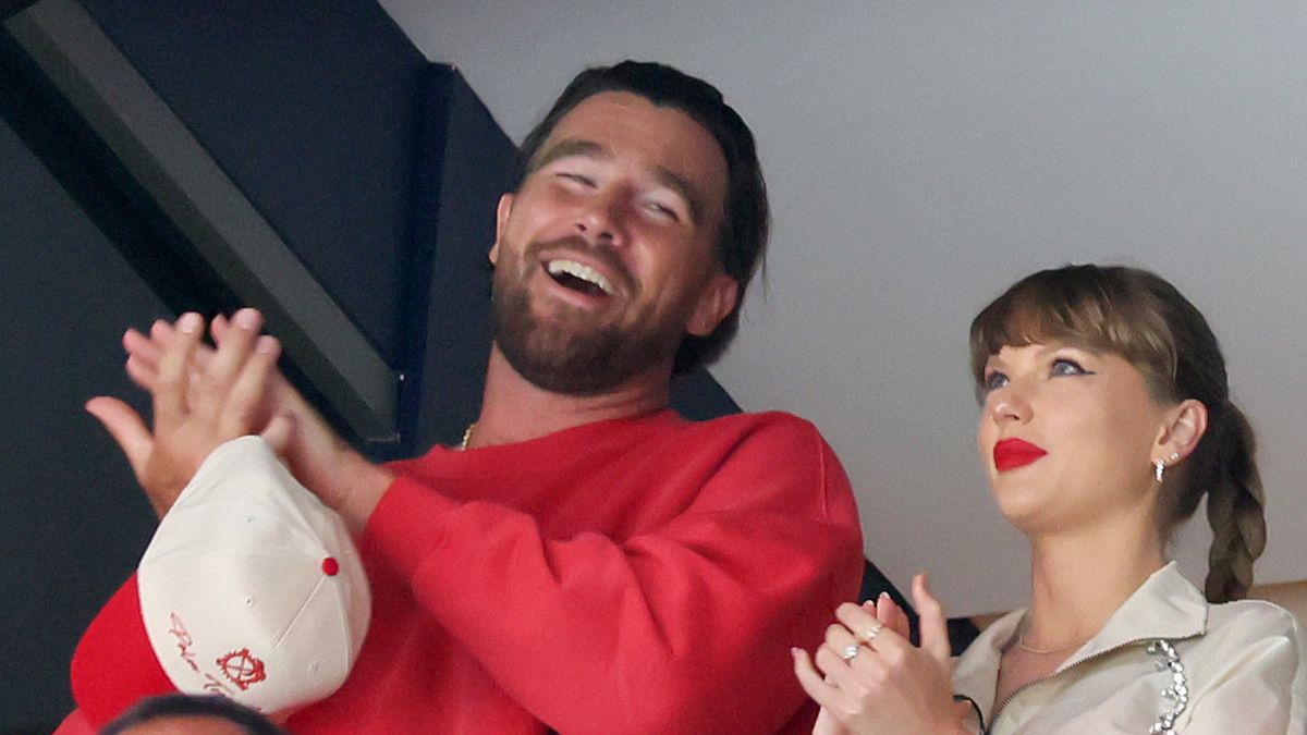 Travis Kelce, left, and Taylor Swift react as the Edmonton Oilers and the Florida Panthers play during the first period in Game Four of the 2025 Stanley Cup Final