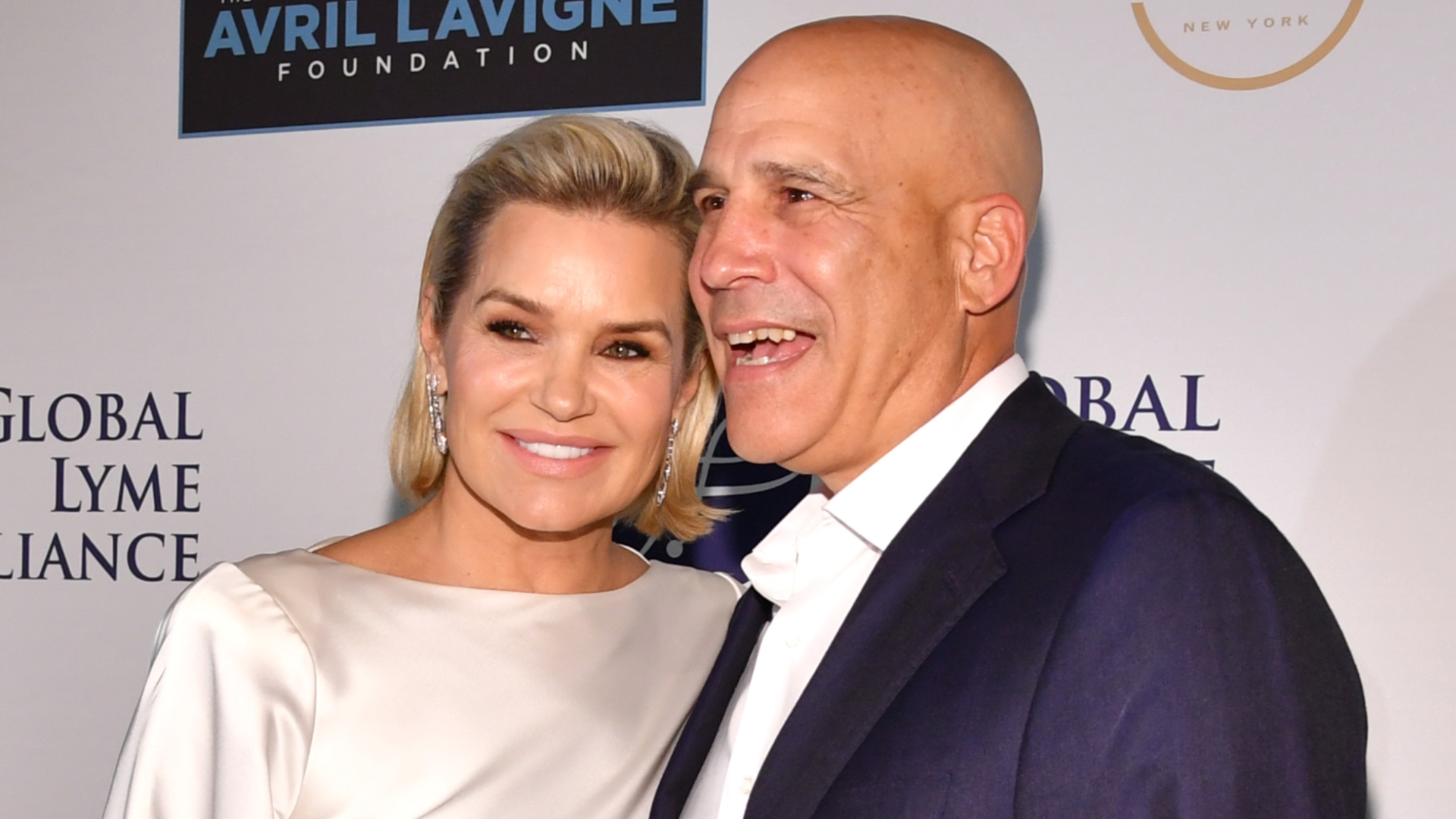 Yolanda Hadid and Joseph Jingoli smiling