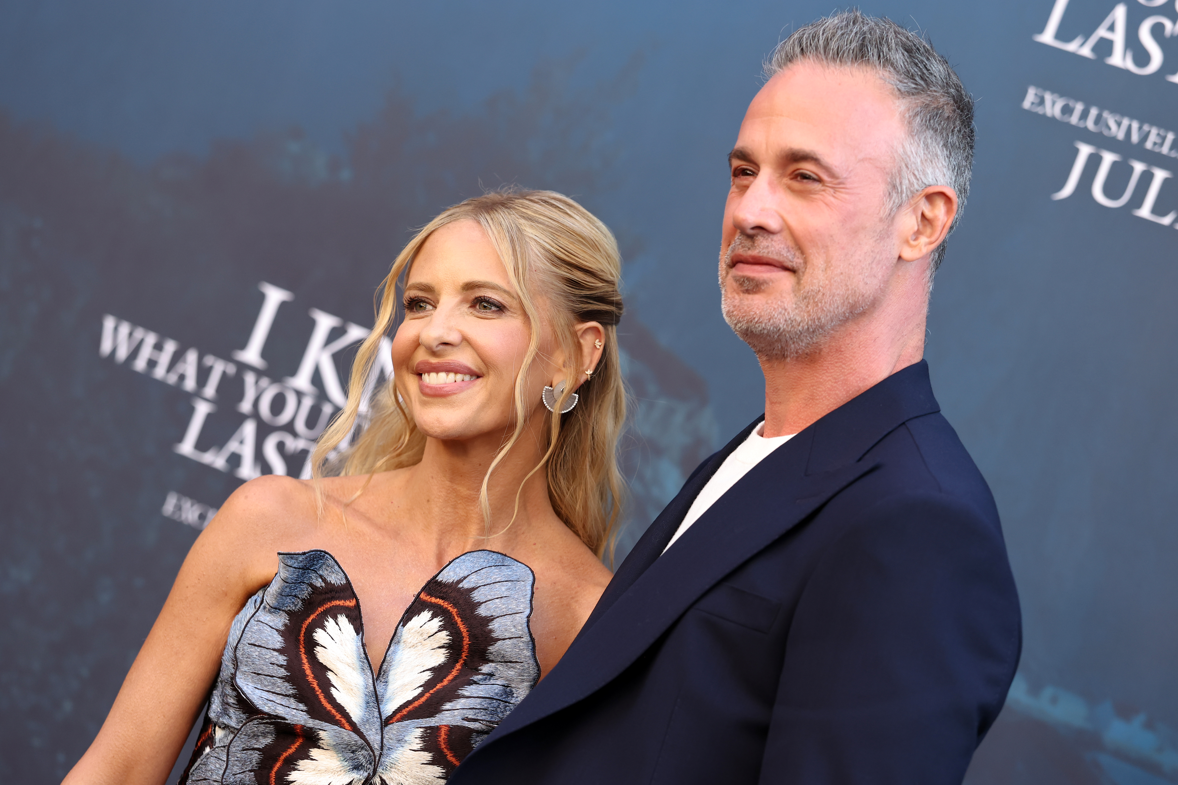Sarah Michelle Gellar and Freddie Prinze Jr. at the premiere of 2025's “I Know What You Did Last Summer”