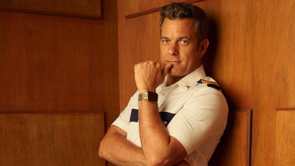 Joshua Jackson in his official cast photo for Doctor Odyssey