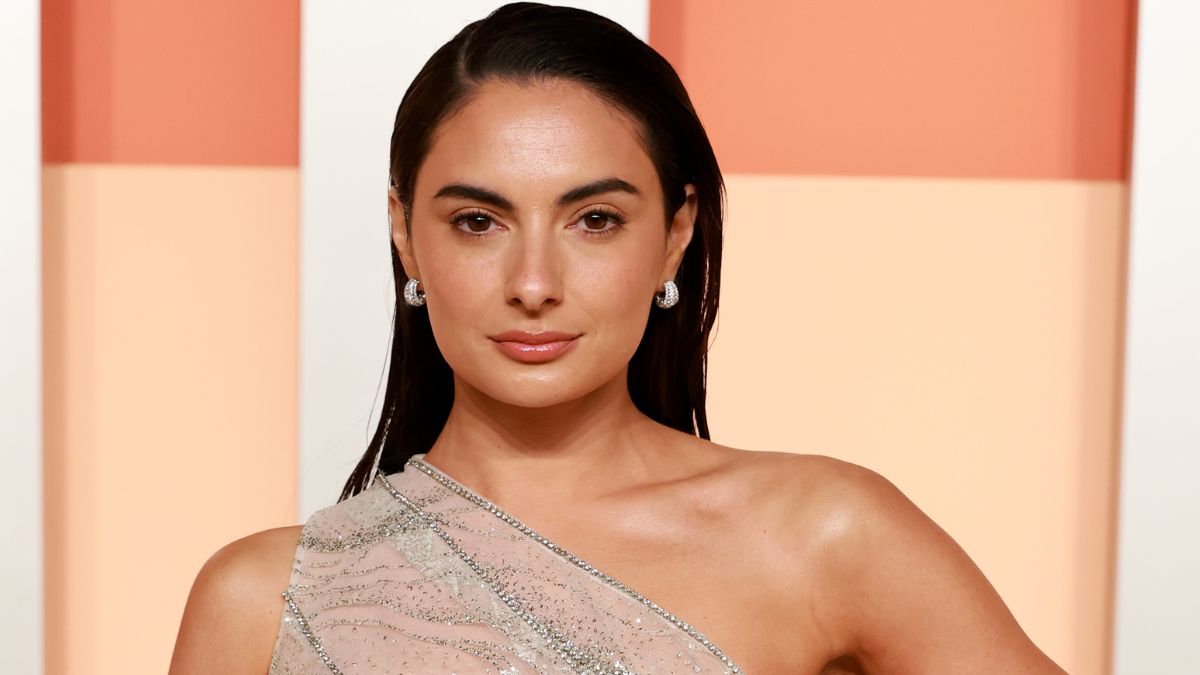 aige DeSorbo attends the 2025 Vanity Fair Oscar Party Hosted By Radhika Jones at Wallis Annenberg Center for the Performing Arts on March 02, 2025 in Beverly Hills, California