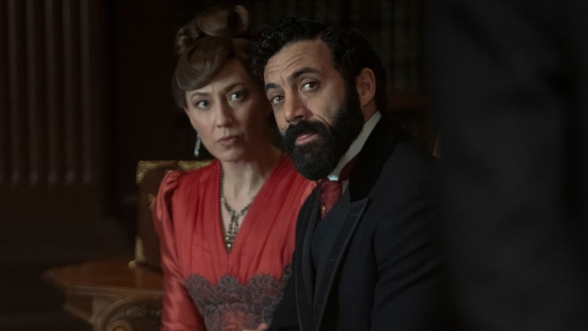 The Gilded Age Season 3 stars Carrie Coon and Morgan Spector