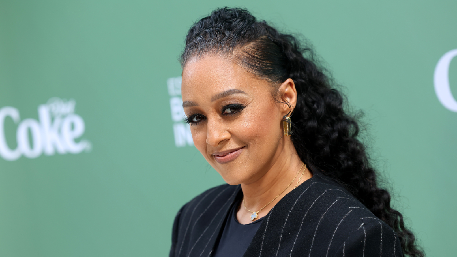Tia Mowry