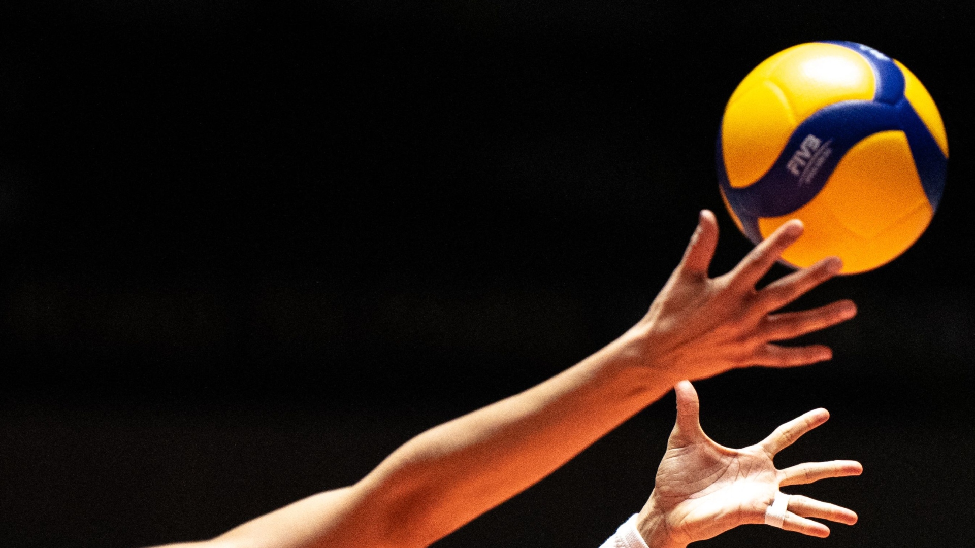 woman playing volleyball