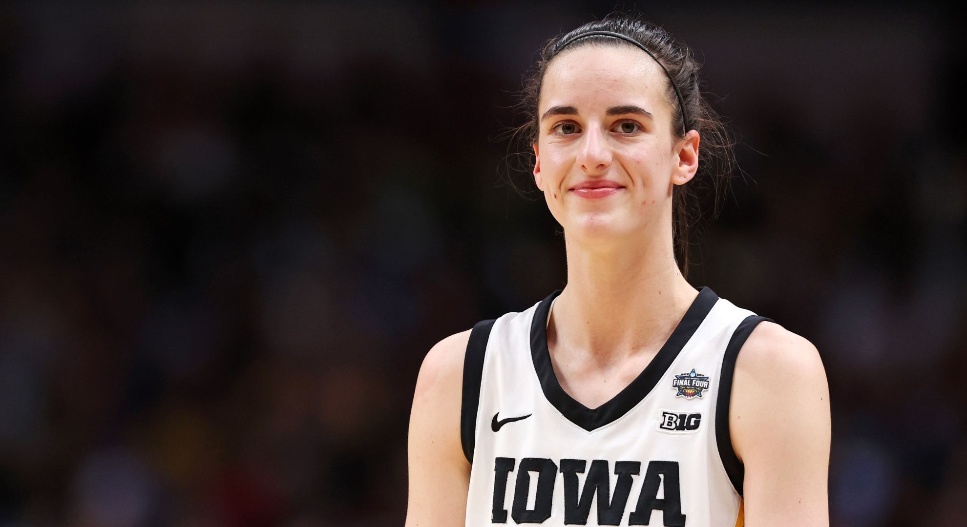 Caitlin Clark #22 of the Iowa Hawkeyes reacts during the second half against the LSU Lady Tigers