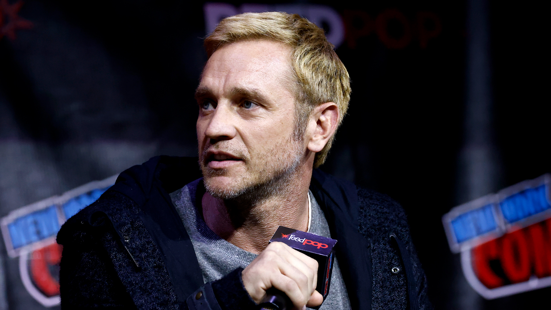 Original Stan Devon Sawa Surprises Fans at Eminem Lookalike Contest