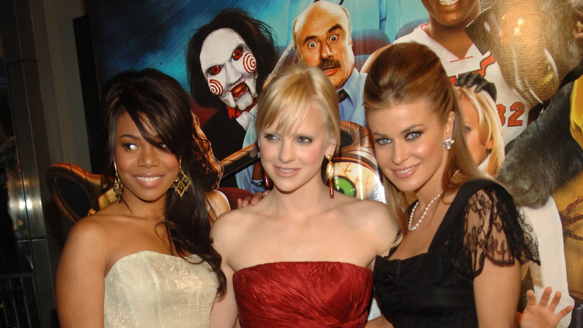 Regina Hall and Anna Faris "Scary Movie 6"