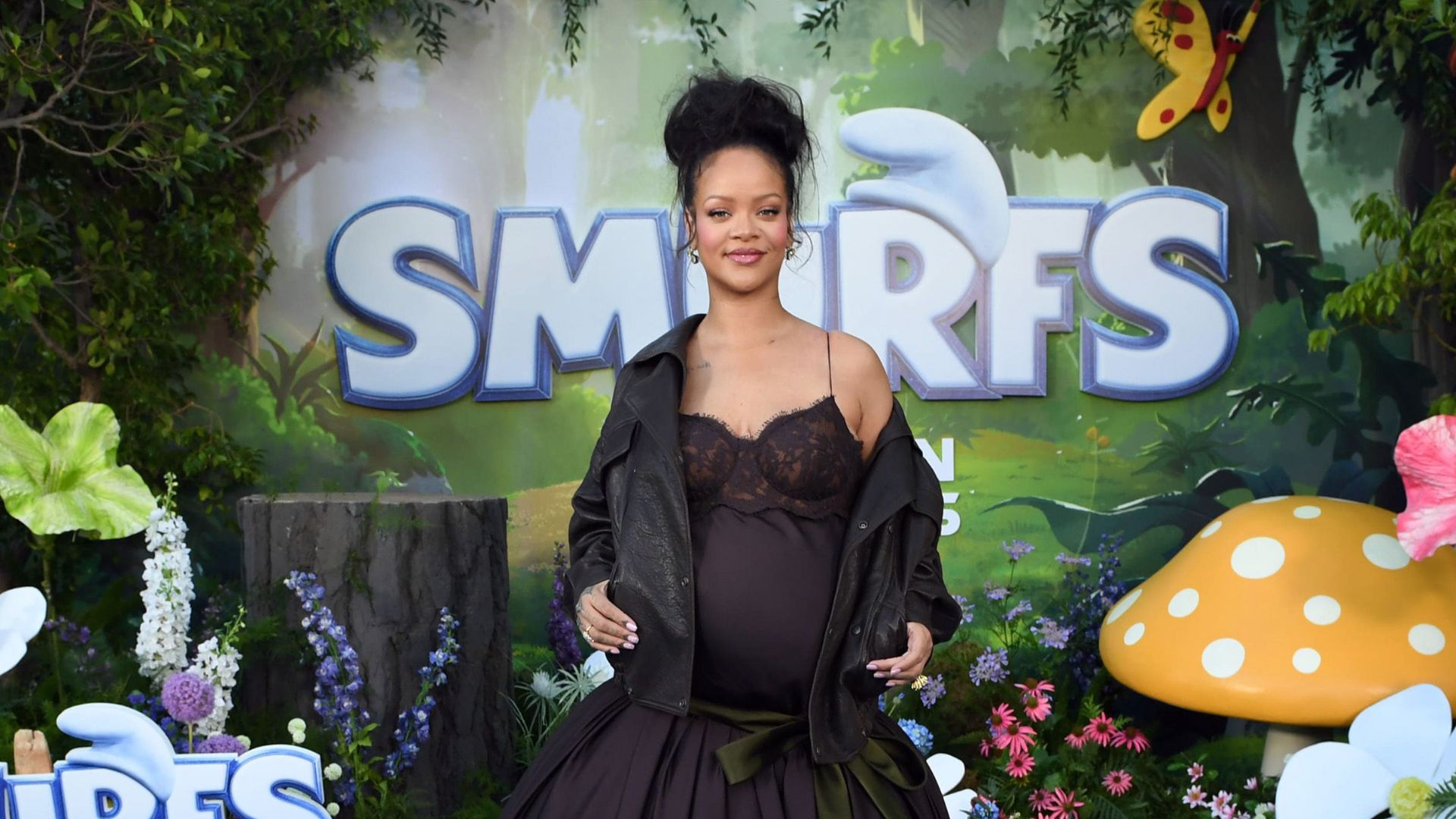 Rihanna at Smurfs premiere