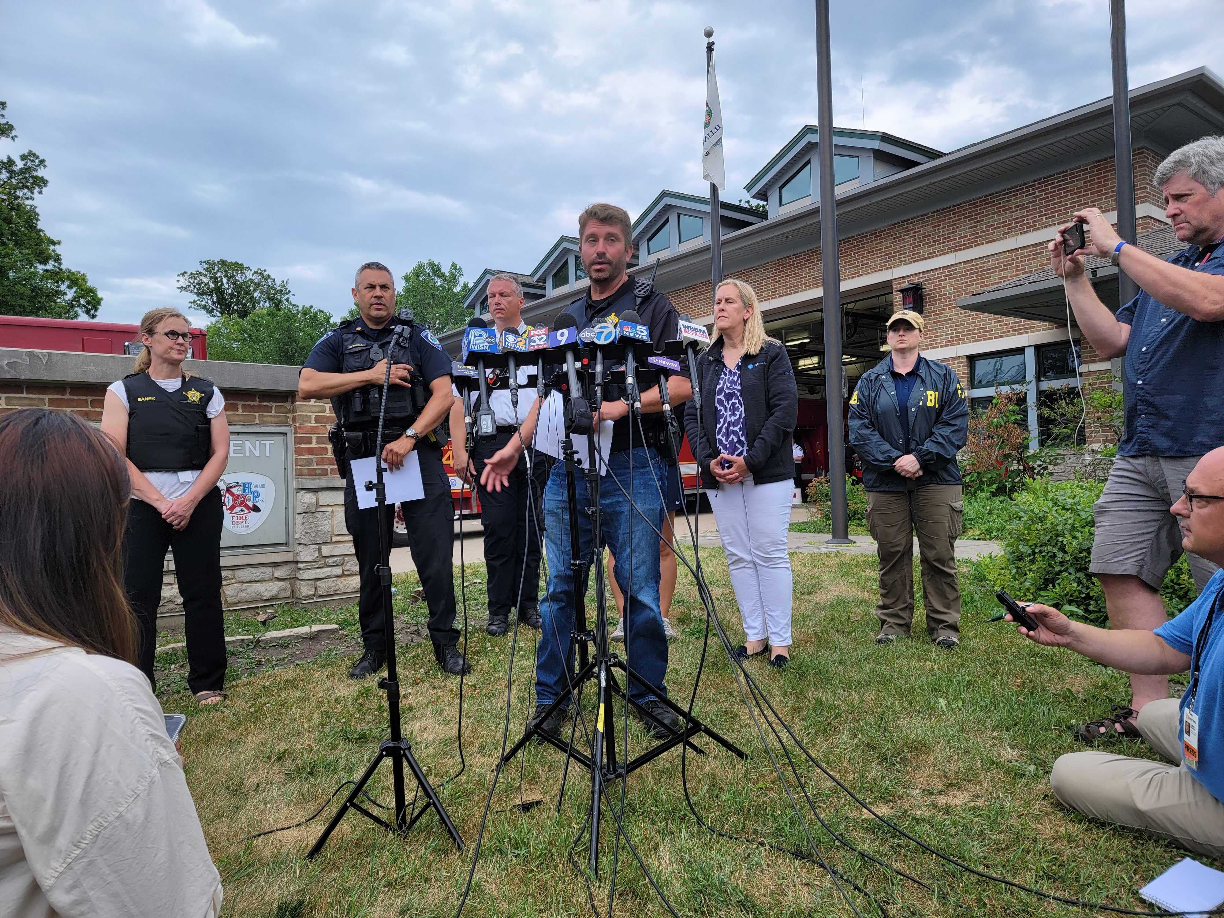 Highland Park Gunman Allegedly Planned Attack For Weeks Police Say Evanston Roundtable